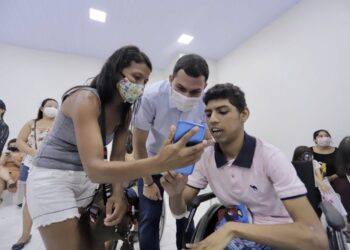 Responsáveis por PcD ou autista já podem solicitar isenção do IPVA 2022