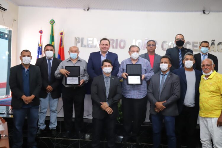 Eirunepé concede título de cidadão honorário aos deputados Átila e Belão Lins