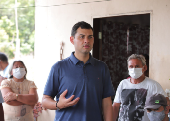 Saullo Vianna debate soluções de infraestrutura com moradores e lideranças em Itapiranga