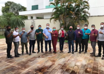 “Omar Aziz é o nosso candidato, e de nosso grupo político, ao senado da república”, afirma prefeito de Alvarães