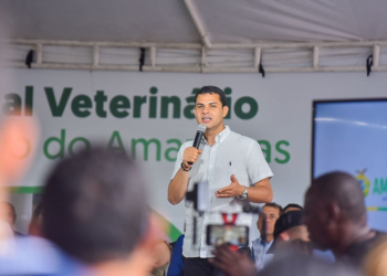 Saullo Vianna participa da assinatura da ordem de serviço do primeiro Hospital Público Veterinário do Amazonas