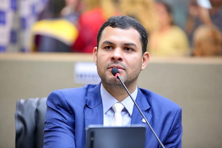 Saullo Vianna denuncia cobrança abusiva em ingresso do jogo Vasco x Guarani e empresa corrige o valor