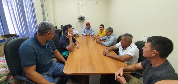 Prefeito de Humaitá cobra melhorias no fornecimento de energia na cidade