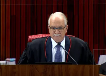 TSE vai ‘coibir violência como arma política e enfrentar desinformação como prática do caos’, diz Fachin