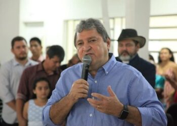 Tribunal de Contas reprova contas de ex-prefeito de Presidente Figueiredo, Romeiro Mendonça