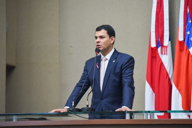 “Estarei à disposição para contribuir com tudo o que puder fazer pelo Amazonas”, afirma Saullo Vianna