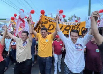 Bi Garcia leva um “mar de gente” em apoio a Eduardo Braga em Parintins