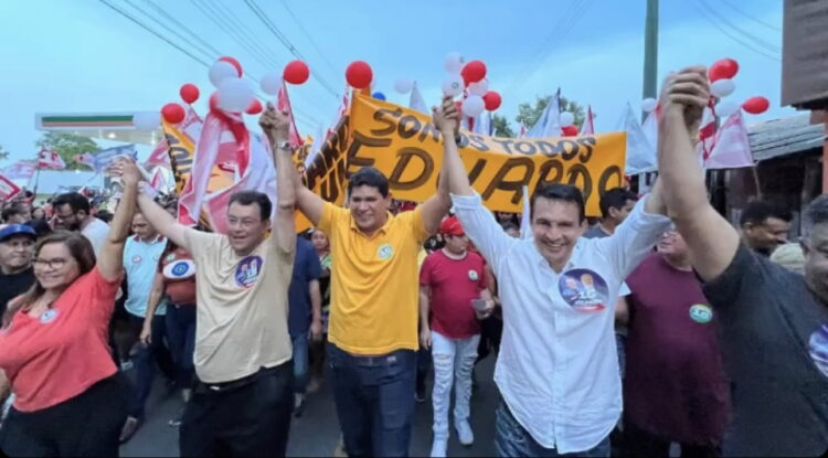 Bi Garcia leva um “mar de gente” em apoio a Eduardo Braga em Parintins
