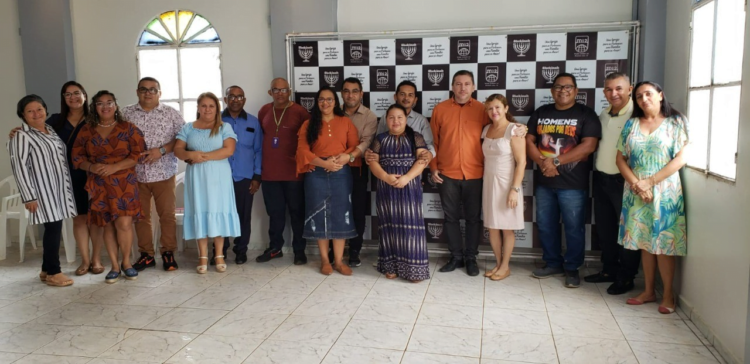 Ministros evangélicos de Presidente Figueiredo convidam o povo cristão do Amazonas para a 20ª Festa do Evangélico