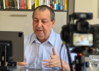 Senador Omar defende quarentena para combater politização nos órgãos de segurança