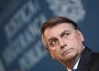 Sem foro privilegiado, Bolsonaro voltará a ser denunciado à Justiça por senadores da CPI da Covid