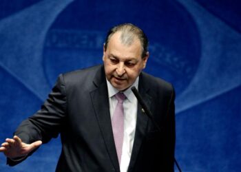 Senador Omar sugere aproximação comercial com os Estados Unidos para beneficiar a Zona Franca de Manaus