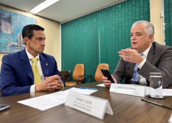 Ministro de Portos e Aeroportos confirma interesse do Governo em construir um Porto público para Manaus