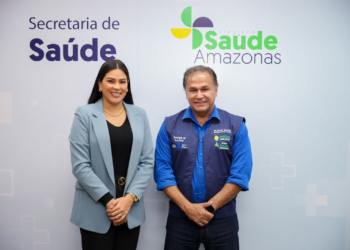 Deputada Mayra Dias se reúne com secretário de saúde para apresentar demandas dos municípios do interior