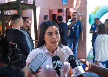 Segurança à população: Mayra Dias solicita retirada de presidio das proximidades de escola em Parintins