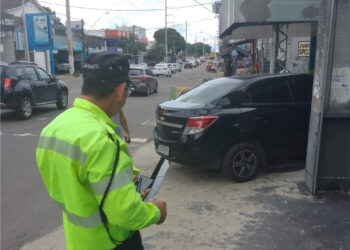 Prefeitura realiza operação Calçada Livre para garantir acessibilidade e segurança nas ruas