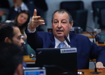 Maraã e São Paulo de Olivença realizam obras de mobilidade urbana com emendas do Senador Omar