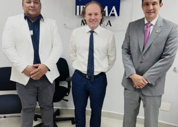 Sidney leite reúne com presidente do Ibama e defende Pirarucu de Manejo como alternativa para a pesca do Amazonas