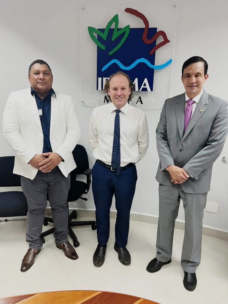 Sidney leite reúne com presidente do Ibama e defende Pirarucu de Manejo como alternativa para a pesca do Amazonas