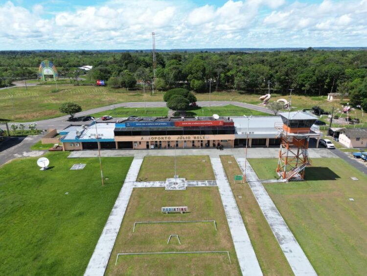 Festival Folclórico: Prefeitura de Parintins faz adequações no aeroporto Júlio Belém
