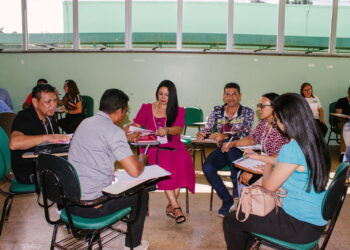 Presidente Figueiredo implanta programa inédito de recomposição da aprendizagem para alunos da rede municipal
