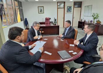 Embaixador canadense visita a Suframa e demonstra interesse do país em investir no Brasil