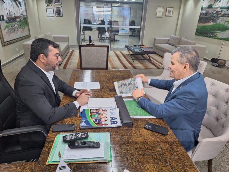 Ações são alinhadas para cessar ocupações irregulares em terrenos da Suframa