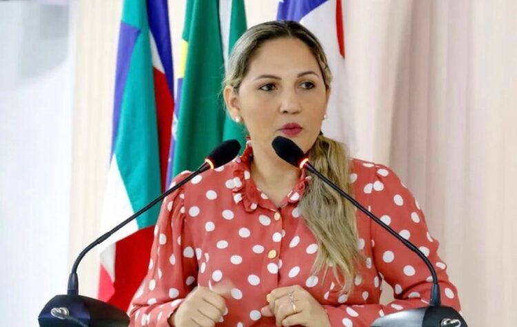 Vereadora apresenta projetos para beneficiar pessoas com Transtorno do Espectro Autista em Maués