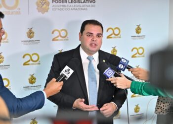 Leis de Roberto Cidade ampliam atenção para pacientes portadores de doenças raras