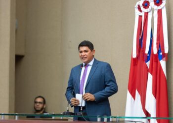 Prefeito Bi Garcia pede apoio da Aleam para feriado na segunda-feira pós festival