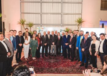 Sidney Leite assume como coordenador político da Frente Parlamentar de Empreendedorismo na Câmara