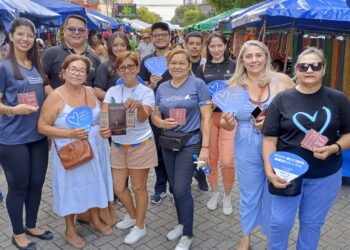 Prefeitura de Manaus realiza ação de sensibilização contra o tráfico de pessoas no centro da cidade