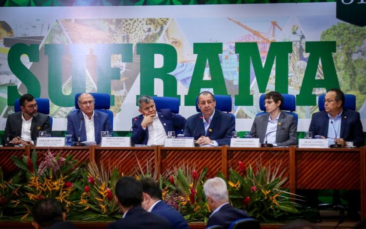 Senador Omar cobra do governo federal para que novo CBA tenha orçamento para pesquisa e desenvolvimento