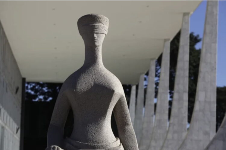 STF forma maioria para liberar com regras piso da enfermagem no setor público