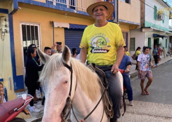 Pesquisa aponta prefeito Gibe Martins como favorito para eleições de 2024