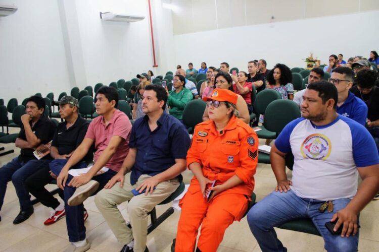 Em reunião de integração, prefeitura de Presidente Figueiredo começa a elaborar Plano de Marketing do Turismo