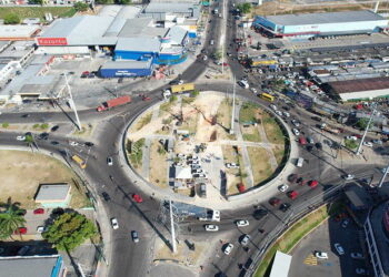 Prefeitura implanta primeira estaca de sustentação do viaduto ‘Rei Pelé’, na rotatória do Produtor