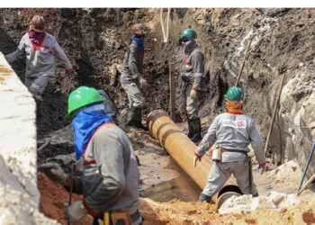 Governo do Amazonas assina ordem de serviço para início das obras de saneamento básico do Prosamin+