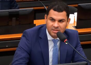 Saullo Vianna defende solução negociada para recompor os orçamentos municipais