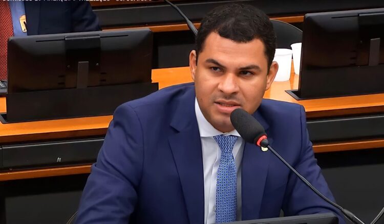 Saullo Vianna defende solução negociada para recompor os orçamentos municipais