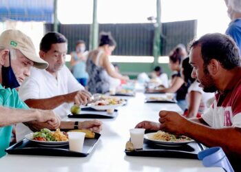 Prefeitura garante segurança alimentar e mais de 1,5 milhão de refeições são distribuídas a famílias em vulnerabilidade social