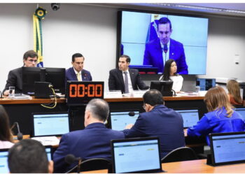 Deputado Sidney Leite defende temas essenciais para a Amazônia em dia de discussões importantes no Congresso