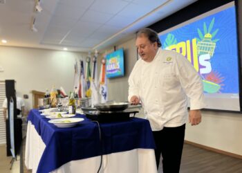 Show culinário de renome internacional, chef Erick Jacquin encanta no ‘#SouManaus 2023’