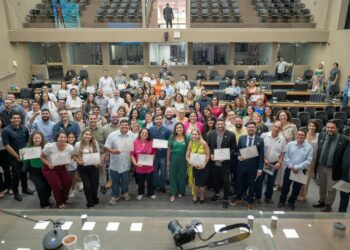 Deputada Joana Darc realiza Sessão Especial em homenagem ao Dia do Médico Veterinário