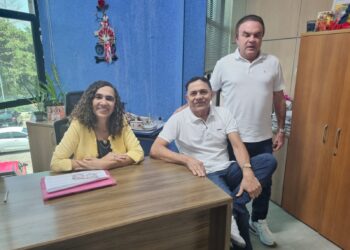 Santa Isabel do Rio Negro adere ao programa Amazonas + Alfabetizado