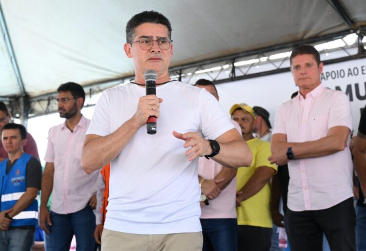 Prefeito destaca que fumaça que encobre Manaus vem de municípios vizinhos e do Sul do Amazonas
