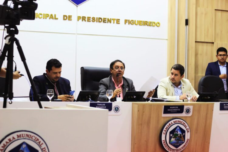 Câmara aprova PL de Patrícia Lopes, que regulamenta assistência financeira complementar para profissionais da enfermagem