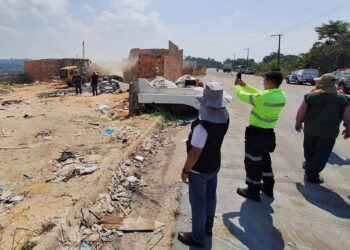 Operação conjunta entre Suframa, Prefeitura de Manaus e Governo do AM desmobiliza obras irregulares no Distrito 2