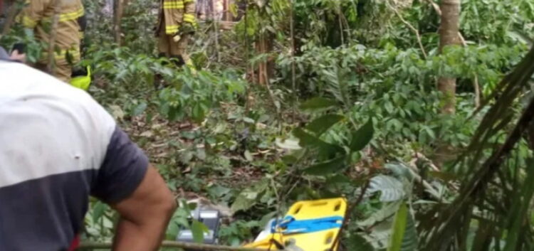 Avião de pequeno porte cai, explode e deixa 12 mortos em Rio Branco, no Acre