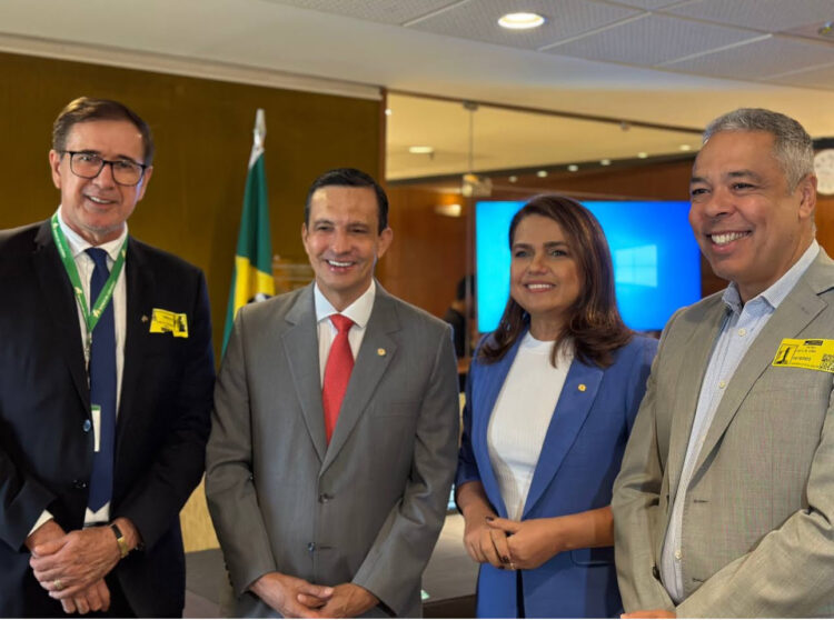 Sidney Leite e Bancada do Norte reúnem com o Banco da Amazônia para discutir investimentos e interiorização